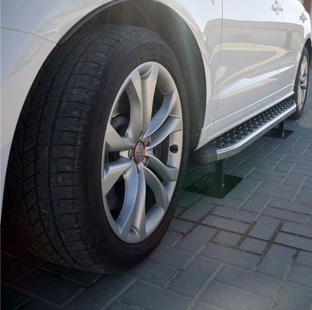Stopnie boczne - Volkswagen T5 & T6 2015+ short (długość: 205-217 cm) 01665022